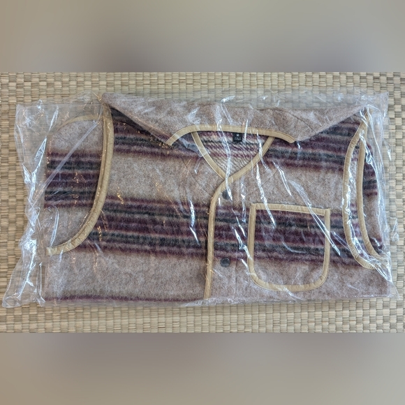 NWT Todd Snyder Blanket Striped Sherpa Vest Men's Size Medium Made in Portugal - Picture 2 of 4